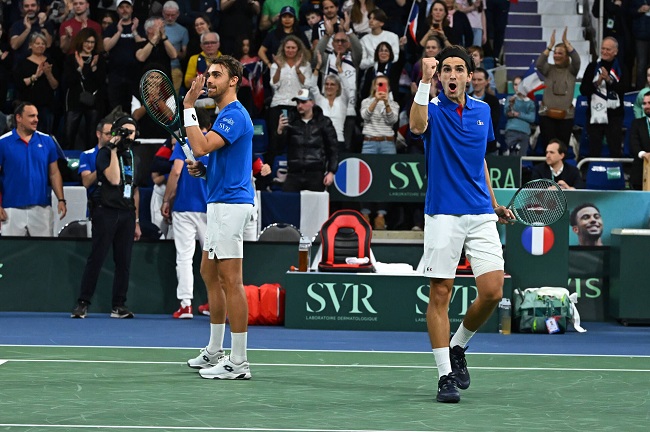 Pierre-Hugues Herbert et Benjamin Bonzi qualifient les Bleus