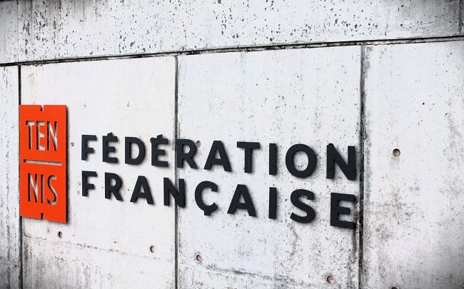 La FFT condamnée aux prud’hommes à verser près de 850.000 euros à son ancien DTN Nicolas Escudé