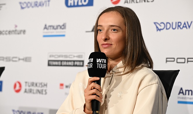 Iga Swiatek : «Ce fut un moment très inspirant d’être entourée de Rafa et Francisco»