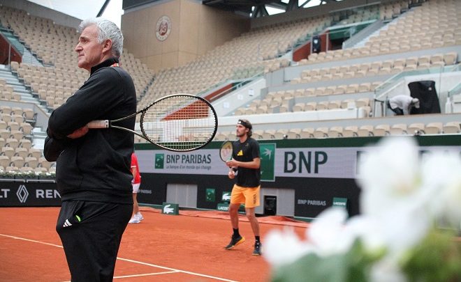 Stefanos Tsitsipas insulte son père