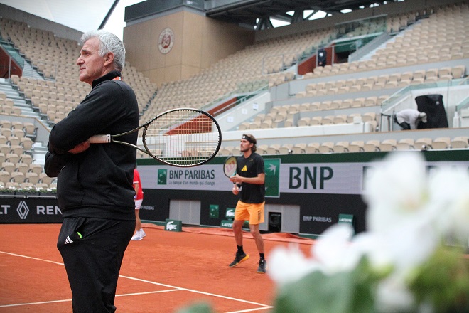 Stefanos Tsitsipas insulte son père