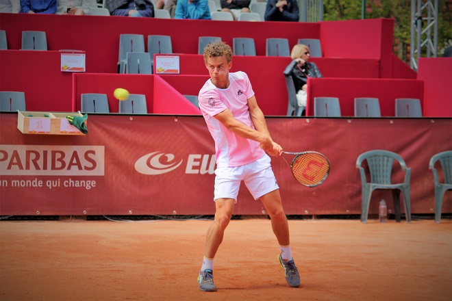 Luca Van Assche s’impose à Estoril