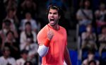 Carlos Alcaraz conserve son titre à Tokyo