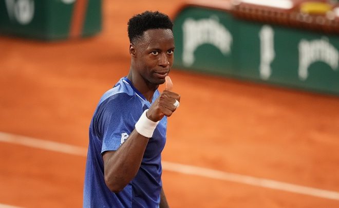 Gaël Monfils honoré au Rolex Paris Masters