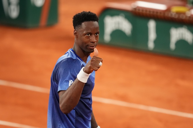 Gaël Monfils honoré au Rolex Paris Masters