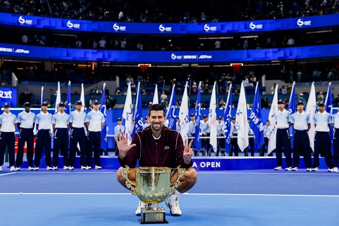 Novak Djokovic titré pour la septième fois à Pékin